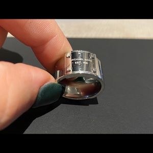 Micheal Kors ring size 7